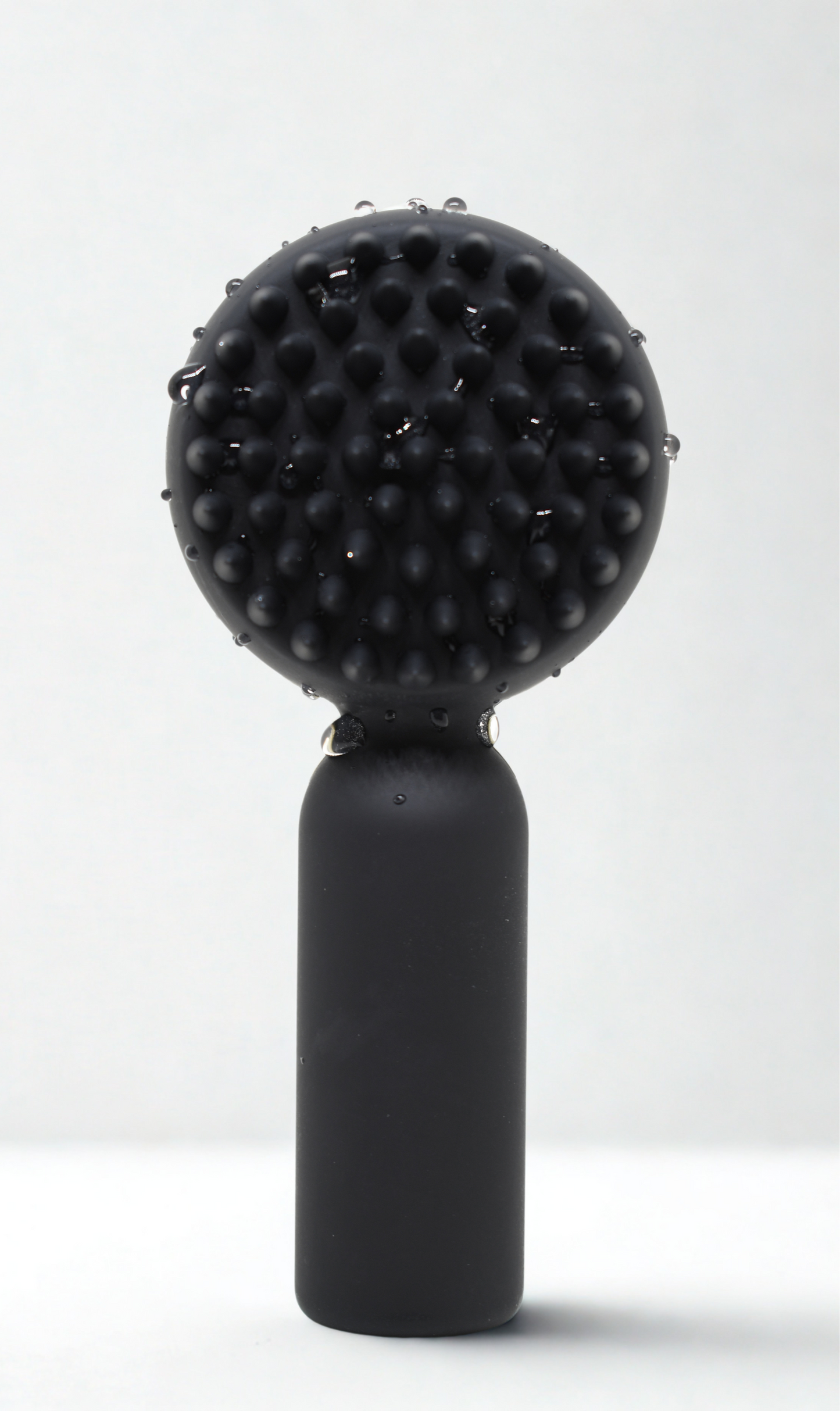 the mini facial cleansing brush